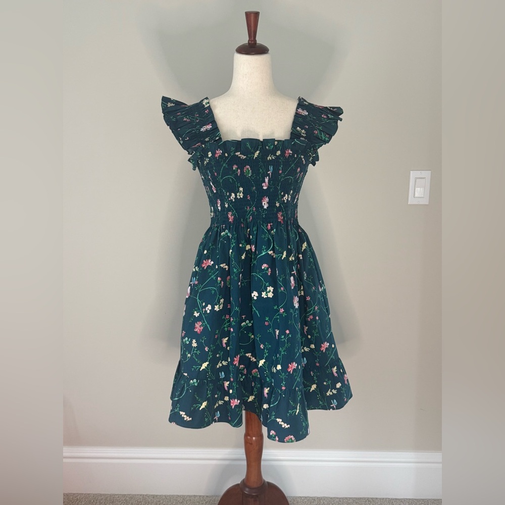 NWT!! Elizabeth Nap Dress Size M Moody Floral Poplin Teal Green Hill House Home